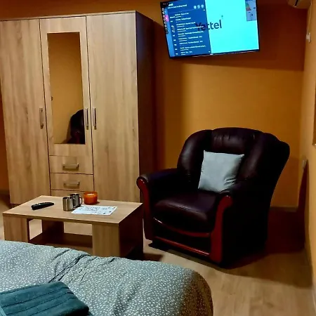 Sobe Palasthy Apartment Novi Becej